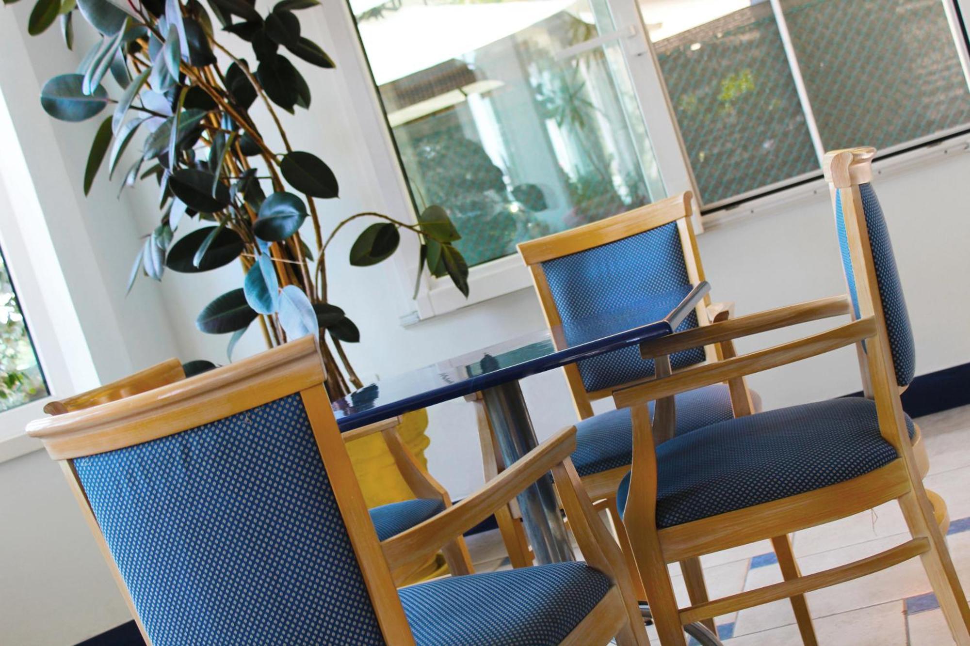 Hotel Bristol Misano Adriatico Exterior photo